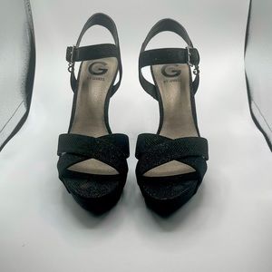 NWOT Guess Heels Size 8.5